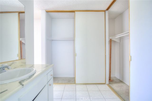 1301 S Atlantic 536C, Monterey Park, CA 91754