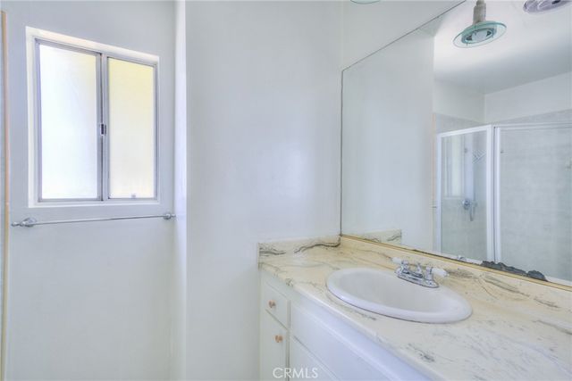 1301 S Atlantic 536C, Monterey Park, CA 91754