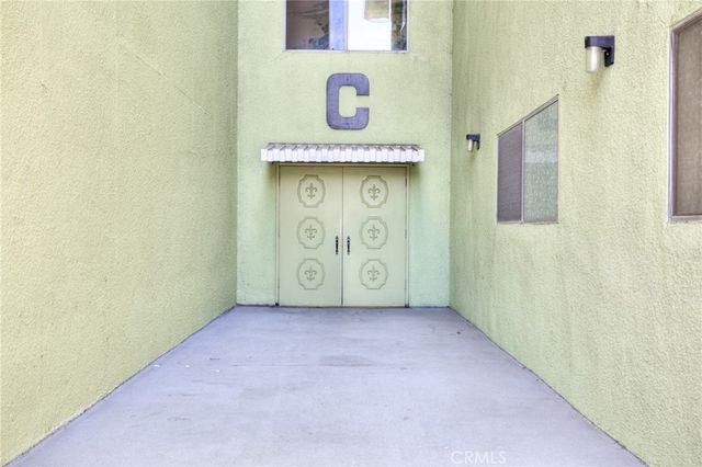 1301 S Atlantic 536C, Monterey Park, CA 91754