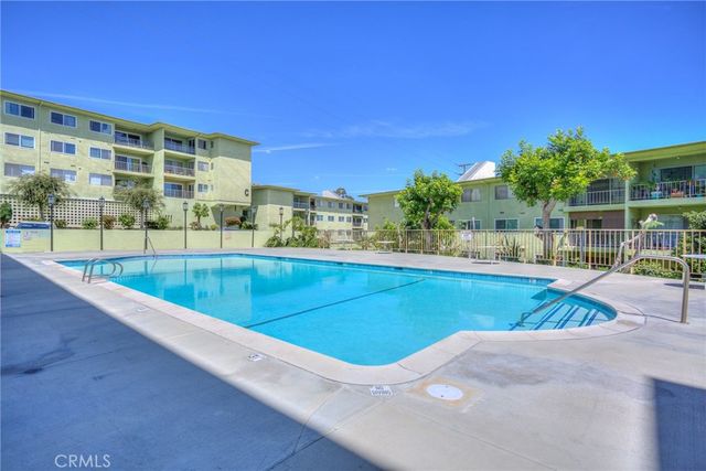 1301 S Atlantic 536C, Monterey Park, CA 91754