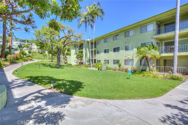 1301 S Atlantic 536C, Monterey Park, CA 91754