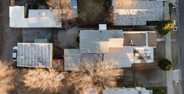 907 Coal Avenue SW, Albuquerque, NM 87102