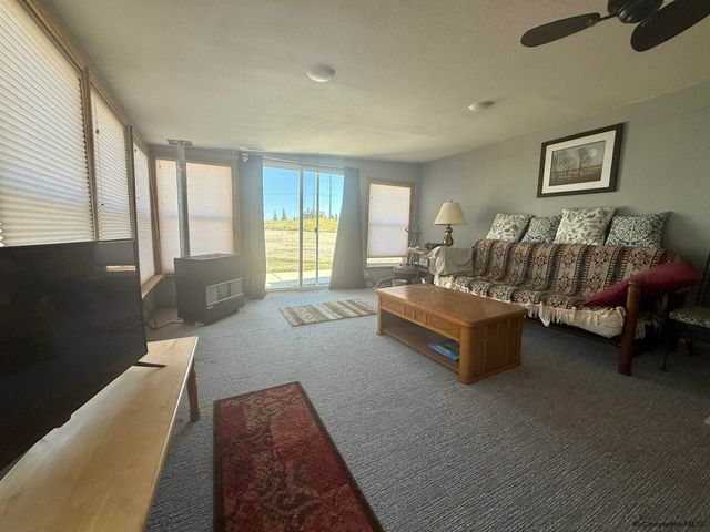 724 E POWELL RD, Cheyenne, WY 82009