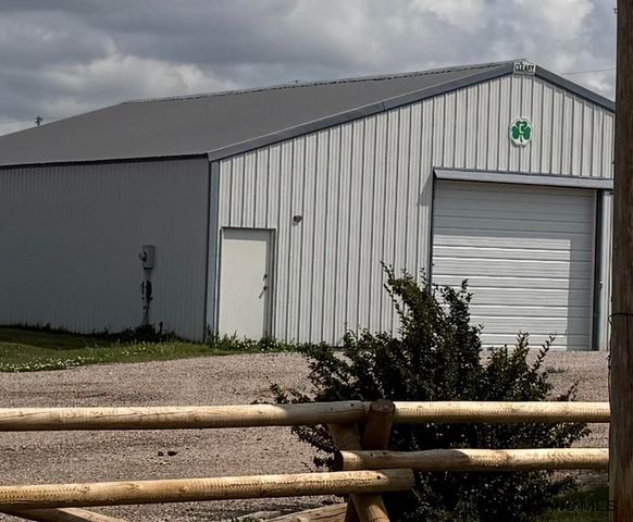 724 E POWELL RD, Cheyenne, WY 82009