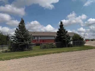 724 E POWELL RD, Cheyenne, WY 82009