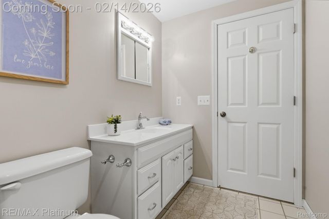 1239 Cedarwood Drive, Brighton, MI 48116