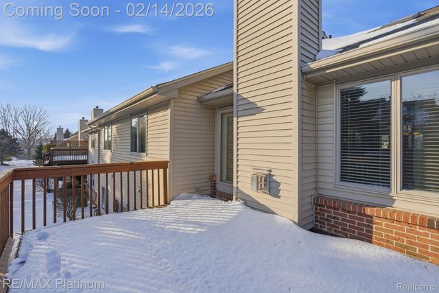1239 Cedarwood Drive, Brighton, MI 48116