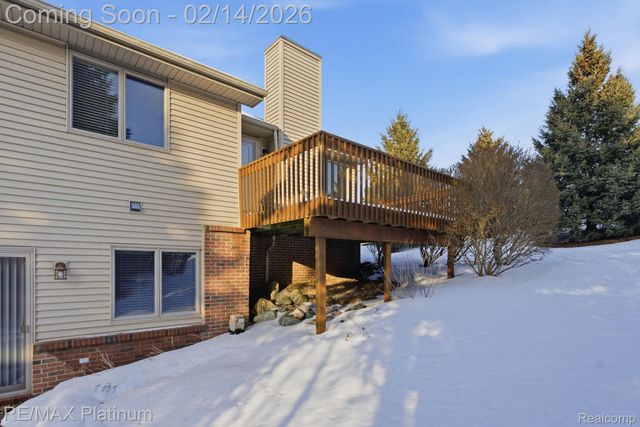1239 Cedarwood Drive, Brighton, MI 48116