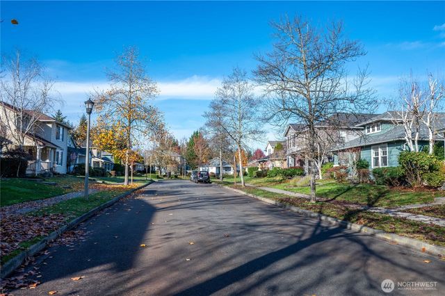 2176 McDonald Avenue, Dupont, WA 98327