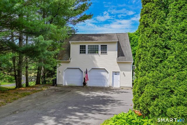 494 Nonnewaug Road, Bethlehem, CT 06751