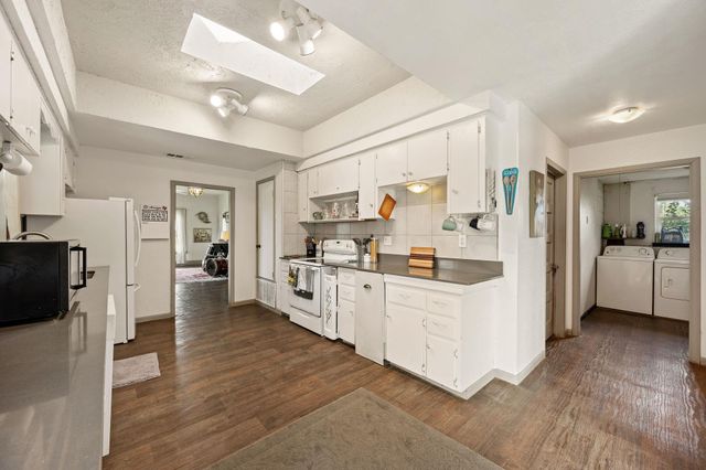 9916 Horizon LN, Austin, TX 78719