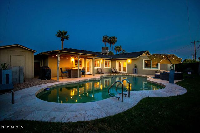 2806 N 82ND Street, Scottsdale, AZ 85257