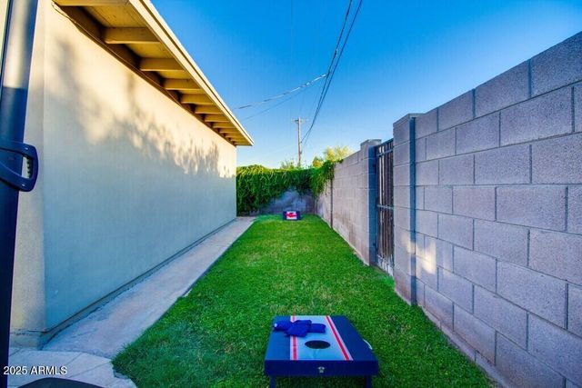 2806 N 82ND Street, Scottsdale, AZ 85257