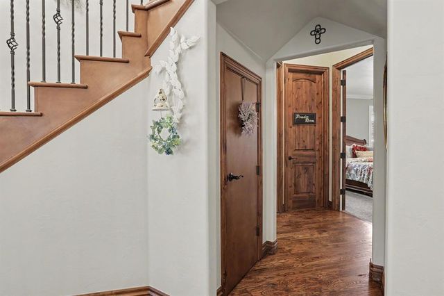 800 Newport Bridge Court, Edmond, OK 73034