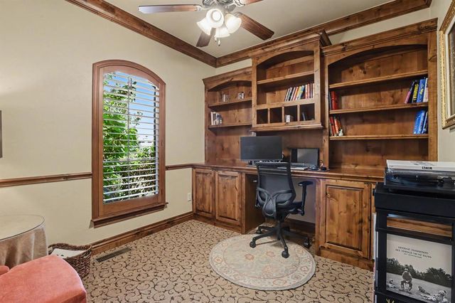 800 Newport Bridge Court, Edmond, OK 73034