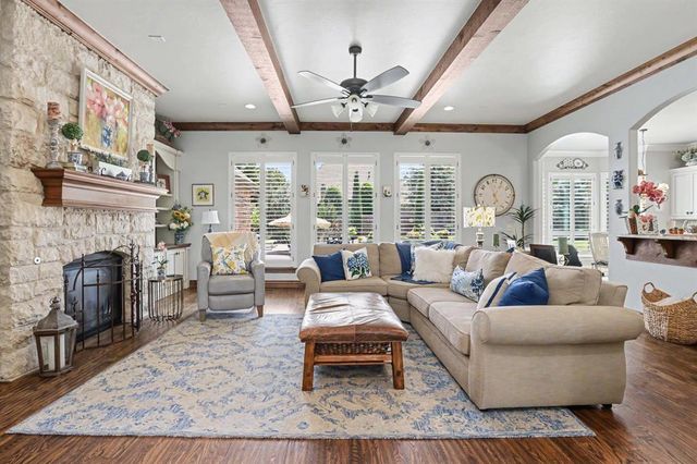 800 Newport Bridge Court, Edmond, OK 73034
