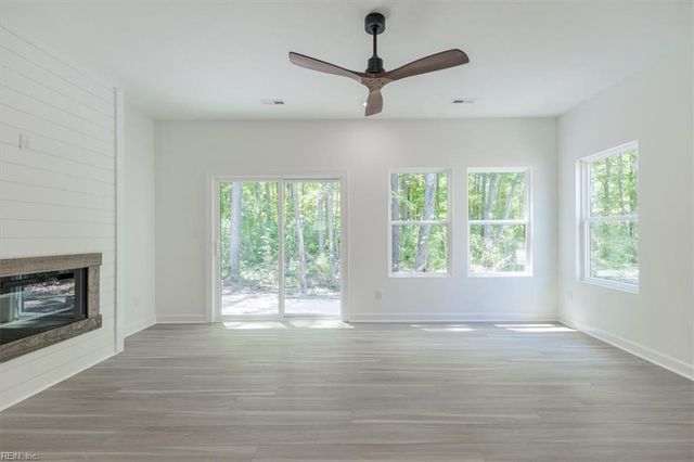 622 Ambrose ST, Chesapeake, VA 23322