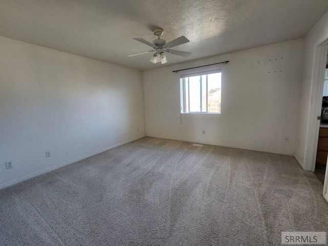 1575 Windsor Drive, Ammon, ID 83406