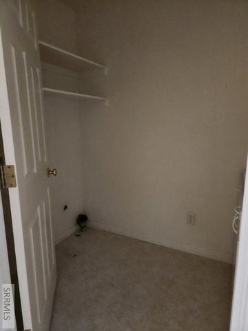 1575 Windsor Drive, Ammon, ID 83406