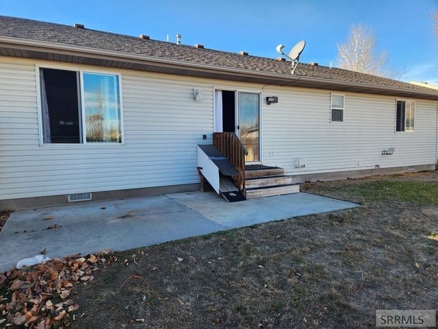 1575 Windsor Drive, Ammon, ID 83406