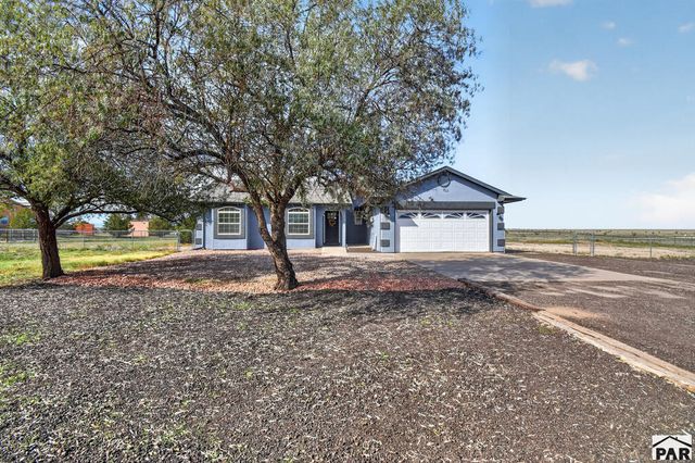 49 E Lyons Dr, Pueblo West, CO 81007