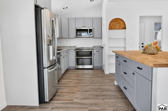 49 E Lyons Dr, Pueblo West, CO 81007