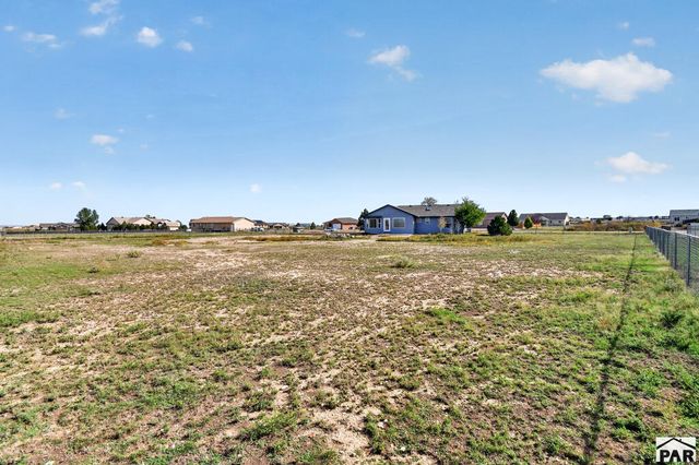 49 E Lyons Dr, Pueblo West, CO 81007