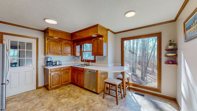 3465 Crown Colony Drive NW, Cleveland, TN 37312