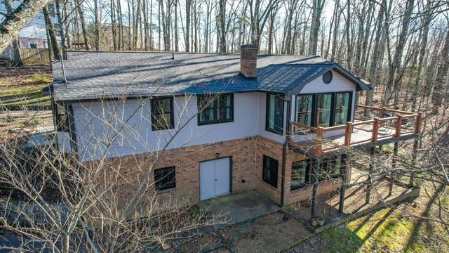 3465 Crown Colony Drive NW, Cleveland, TN 37312