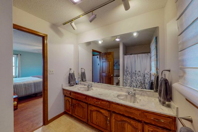 3465 Crown Colony Drive NW, Cleveland, TN 37312