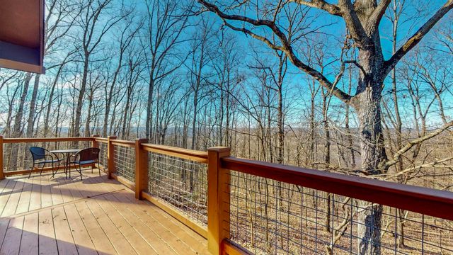 3465 Crown Colony Drive NW, Cleveland, TN 37312