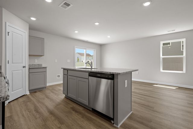 943 Caswell Dr., Conway, SC 29527