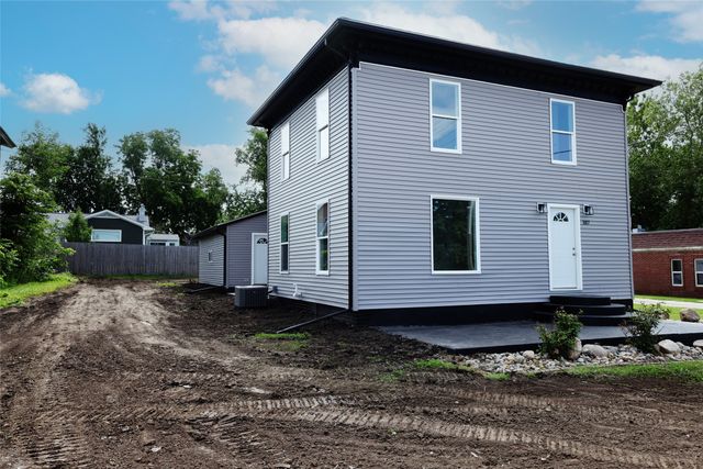 107 SW 2nd Street, Ogden, IA 50212