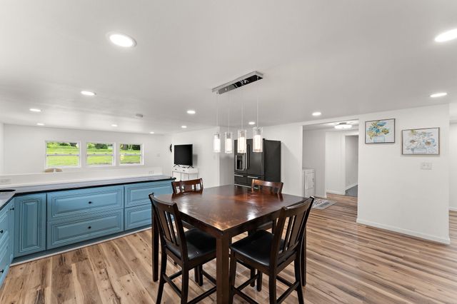 10623 Porter Street, Crown Point, IN 46307