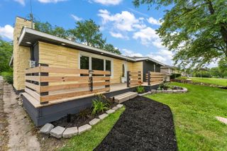 10623 Porter Street, Crown Point, IN 46307