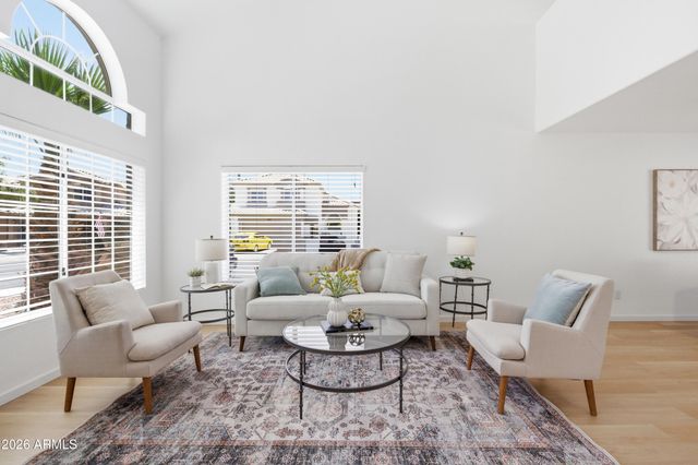 1548 W SAND DUNE Drive, Gilbert, AZ 85233