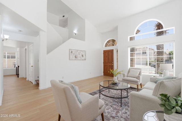 1548 W SAND DUNE Drive, Gilbert, AZ 85233