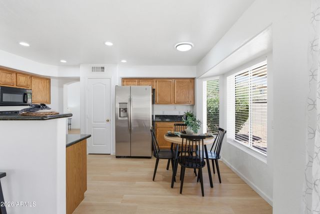 1548 W SAND DUNE Drive, Gilbert, AZ 85233