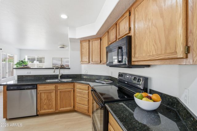 1548 W SAND DUNE Drive, Gilbert, AZ 85233