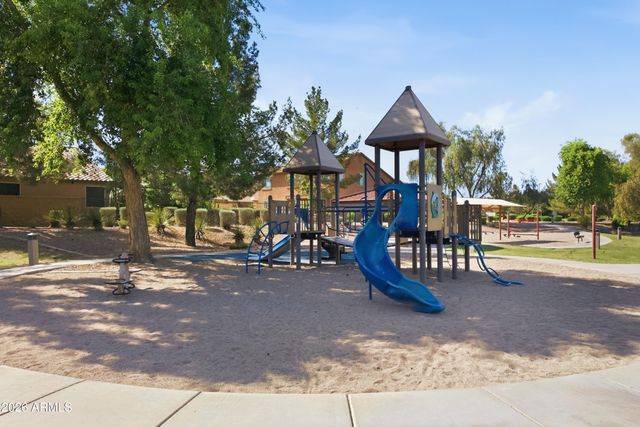 1548 W SAND DUNE Drive, Gilbert, AZ 85233