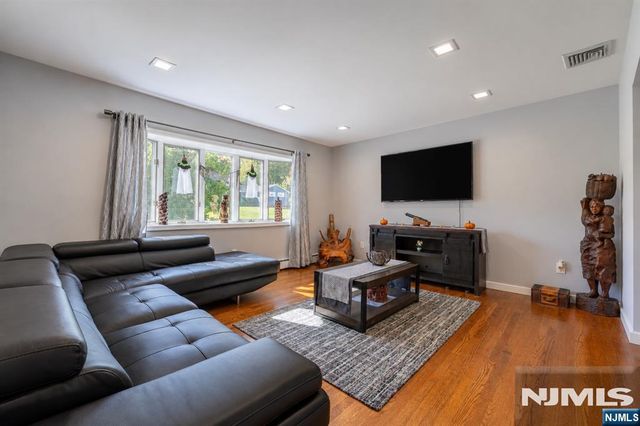 56 Outlook Street, Butler Borough, NJ 07405