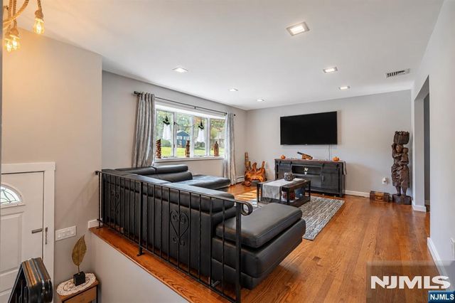 56 Outlook Street, Butler Borough, NJ 07405
