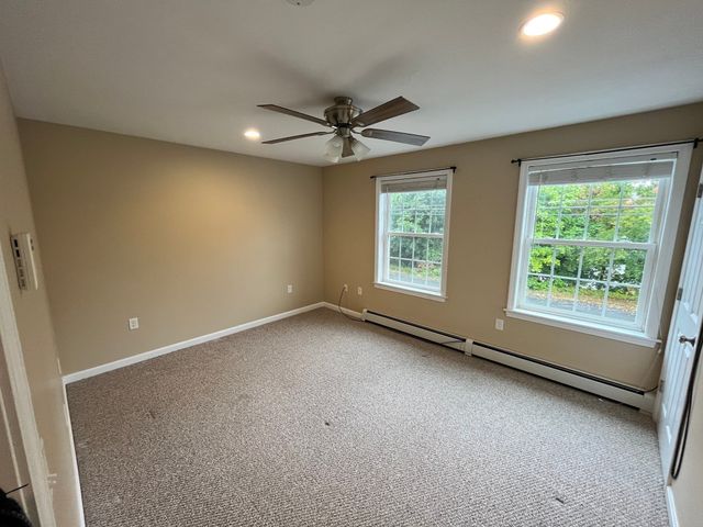 17 Arcade Street B, Northbridge, MA 01588