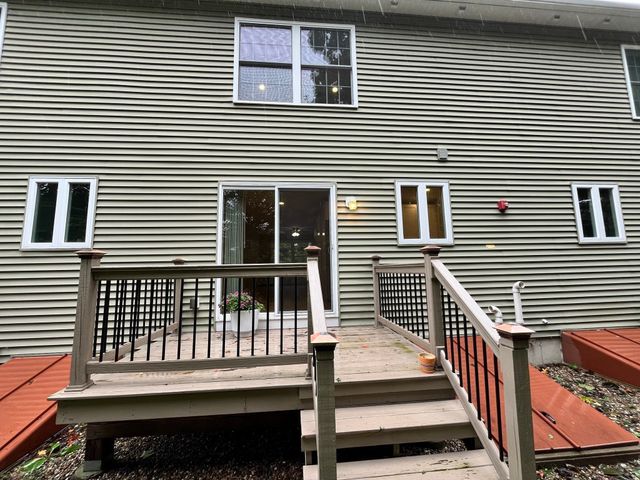 17 Arcade Street B, Northbridge, MA 01588