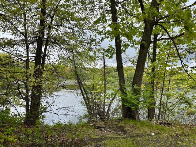 17 Arcade Street B, Northbridge, MA 01588