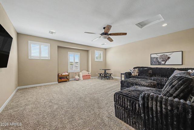 808 W BRANGUS Way, San Tan Valley, AZ 85143