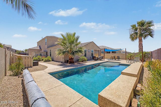 808 W BRANGUS Way, San Tan Valley, AZ 85143