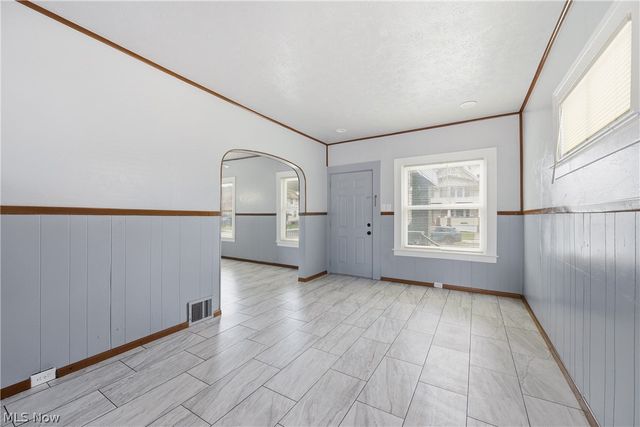 3437 W 95th Street, Cleveland, OH 44102