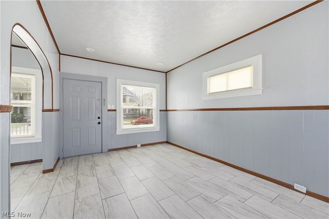 3437 W 95th Street, Cleveland, OH 44102