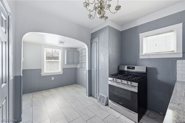 3437 W 95th Street, Cleveland, OH 44102